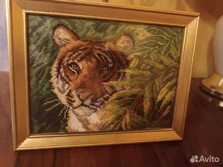Картина вышитая крестиком ручная работа