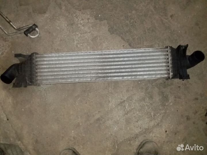 Ford focus C MAX 1.6 D радиатор интеркулера