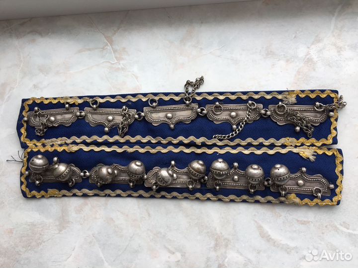 Крымскотатарское нагрудное женское украшение