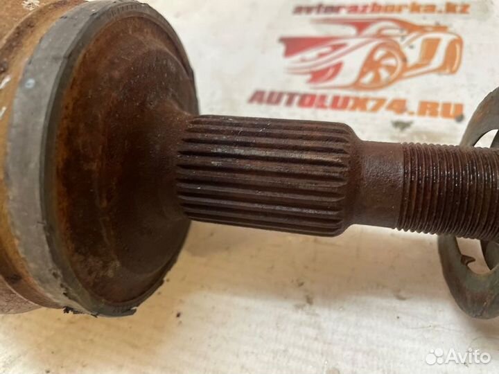 Привод, полуось задний левый Chrysler 300С LE