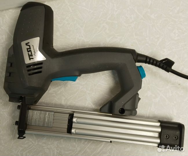 Степлер электрический tesla TES2000