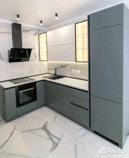 Кухня под потолок эконом