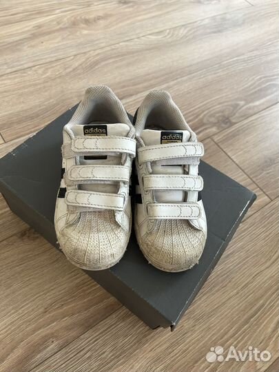 Кроссовки adidas original 28