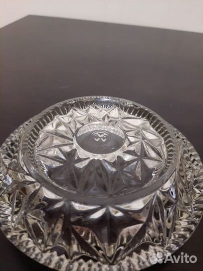 Пепельницы хрусталь разные