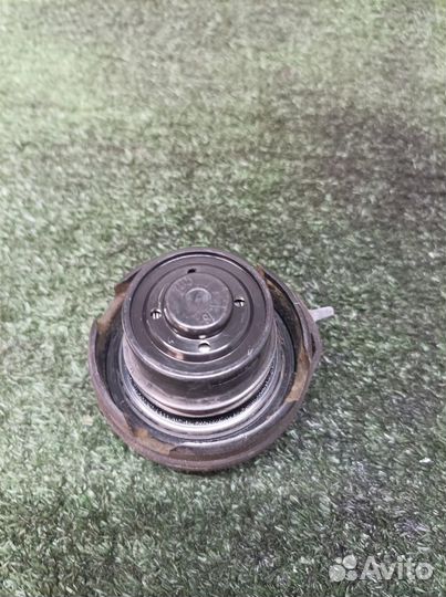 Крышка топливного бака Audi Audi A8 4E 2002-2007