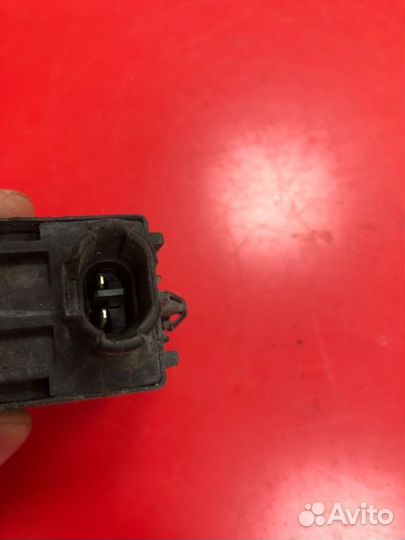 Зуммер центрального замка Toyota Camry XV40