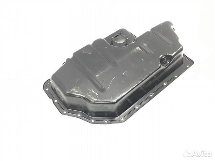 Поддон двигателя Audi A8 D3 BVJ 2008