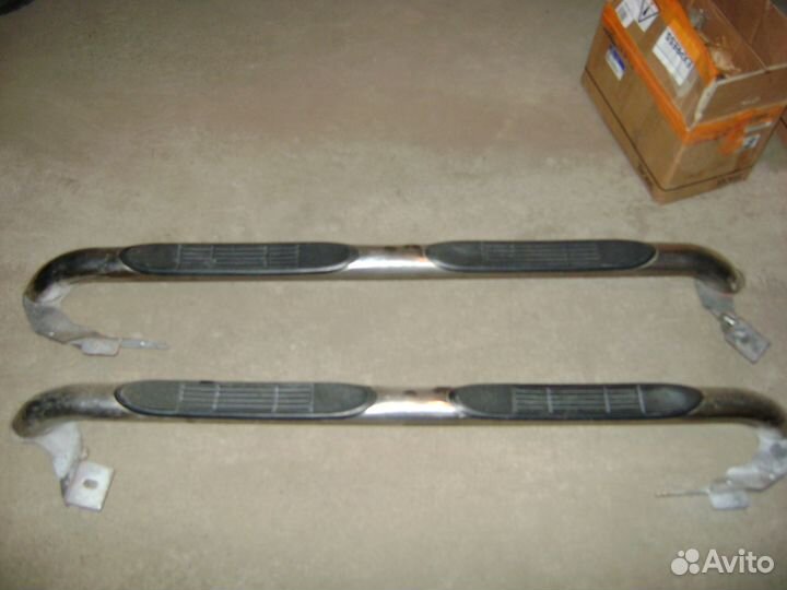 Хромированые пороги для кроссовера