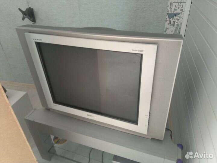 Телевизор samsung plano