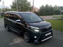 Toyota Voxy 1.8 CVT, 2018, 140 000 км, с пробегом, цена 2 650 000 руб.