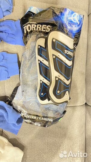 Гетры и щитки