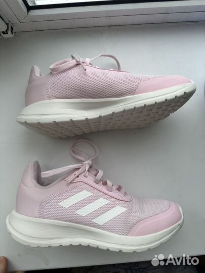 Кроссовки adidas