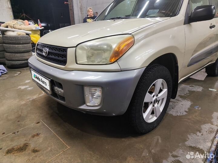 Toyota RAV4 2.0 AT, 2003, 336 000 км