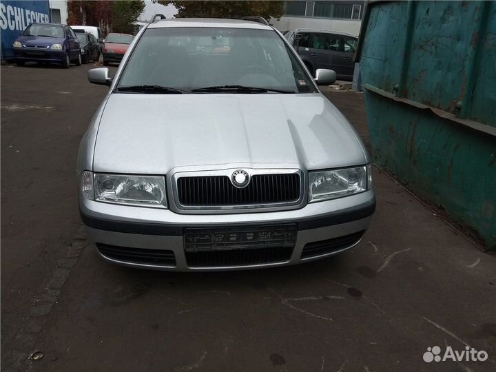 Разбор на запчасти Skoda Octavia Tour