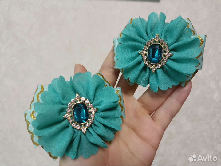 Школьные бантики