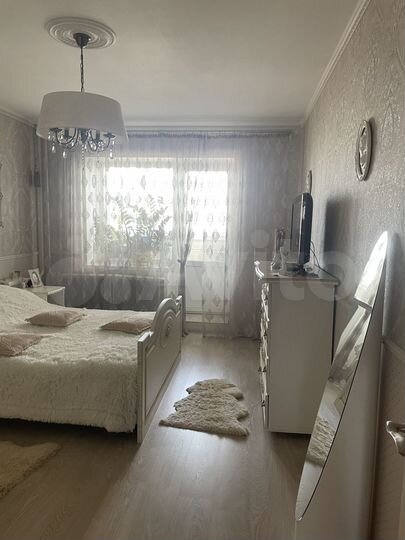 3-к. квартира, 98 м², 9/14 эт.