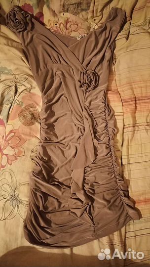 Обтягивающее платье