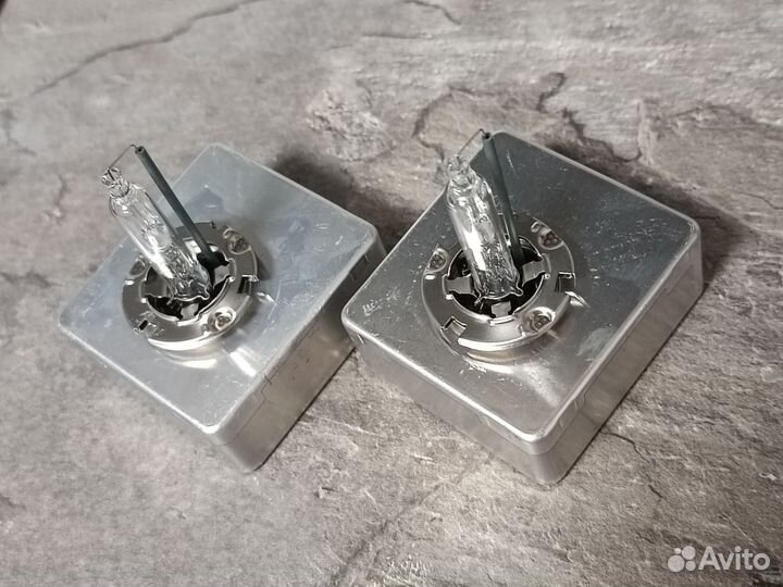 Ксеноновая лампа Philips d5s