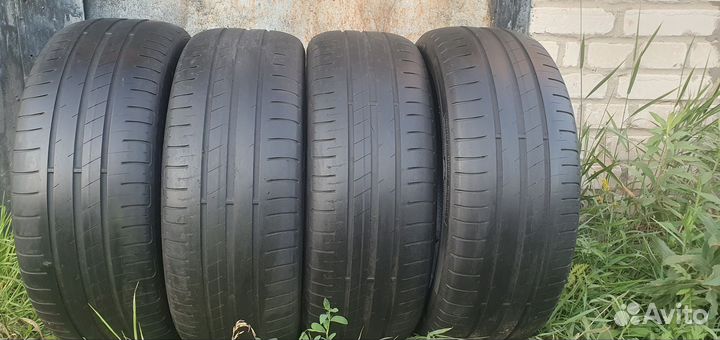 Goodyear EfficientGrip 195/55 R16 87H