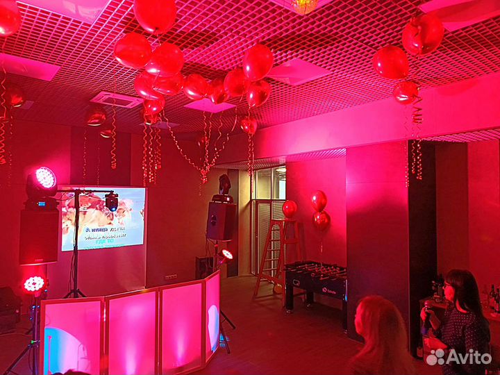 Диджей с оборудованием на Свадьбу Юбилей Ведущий