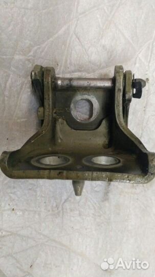 Петля двери передняя левая Citroen C4 2 1.6 VTI