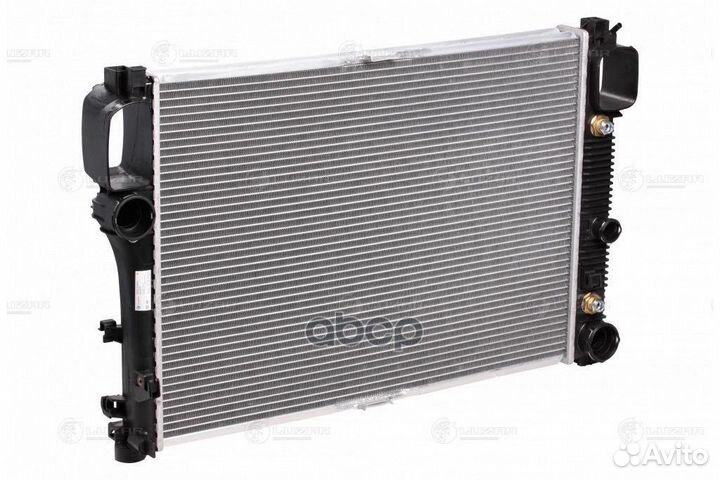Радиатор охлаждения двигателя MB W221 05- LRC15