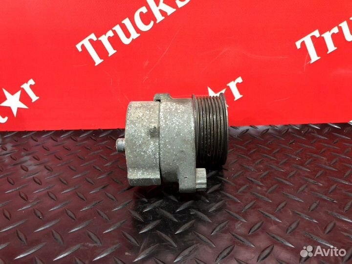 Ролик-натяжитель ручейкового ремня