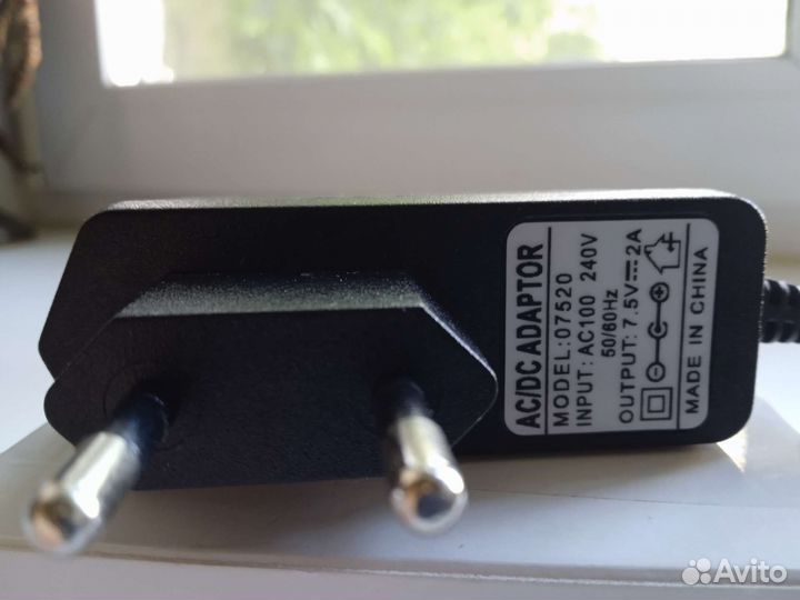 Адаптер питания AC–DC 7,5v 2a