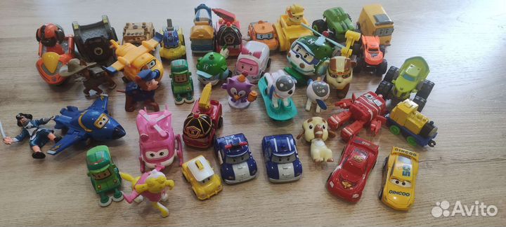Игрушки герои мультиков машинки