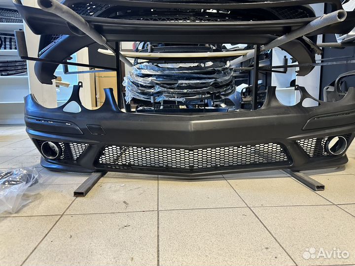 Mercedes benz w211 передний бампер 6.3 amg