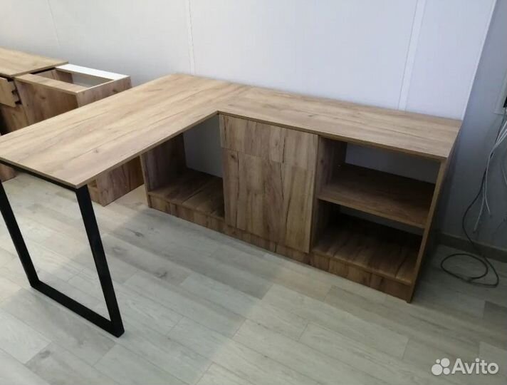 Мебель для офиса лофт