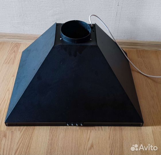 Вытяжка Electrolux efc 226B