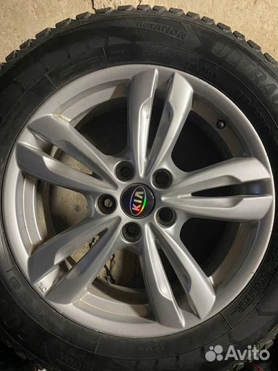 Goodyear UltraGrip Ice Arctic SUV 225/60 R17 103