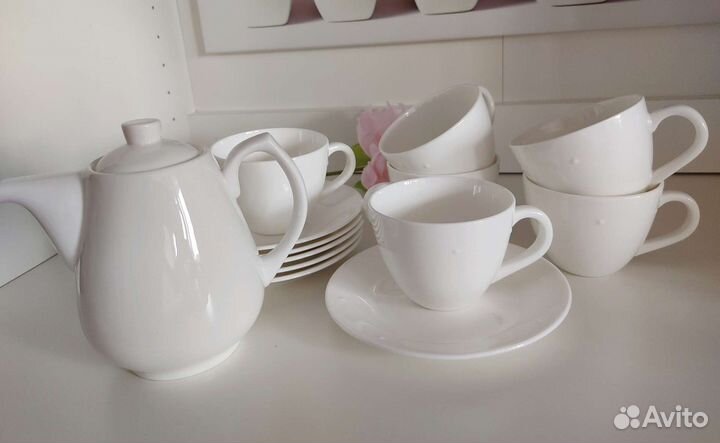 Чайный сервиз, белый фарфор