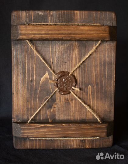 Икона с ковчегом 