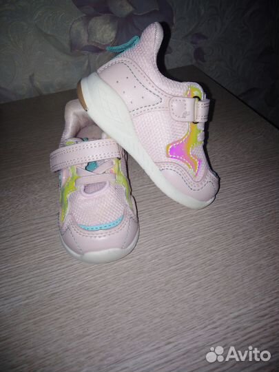Кроссовки детские для девочек
