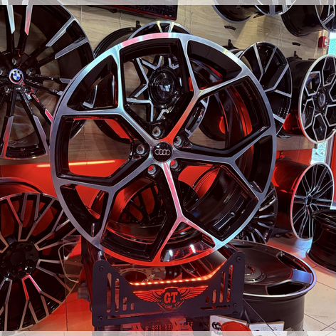 Литые диски Audi 9.5×R22 5×112