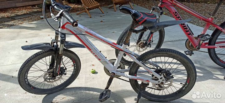 Два велосипеда 20 и 24