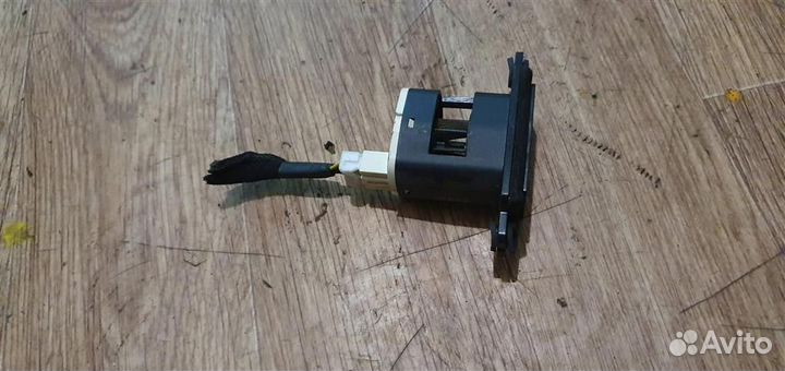 Датчик температуры воздуха Kia Sorento 2002-2009