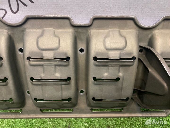 Маслоотражатель Mercedes-Benz Mercedes-Benz M104