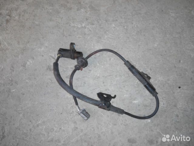 Датчик абс задний левый Тойота Марк 2 Креста