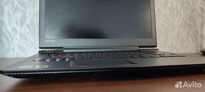Lenovo Legion y520
