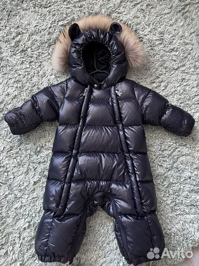 Зимний комбинезон и ботинки