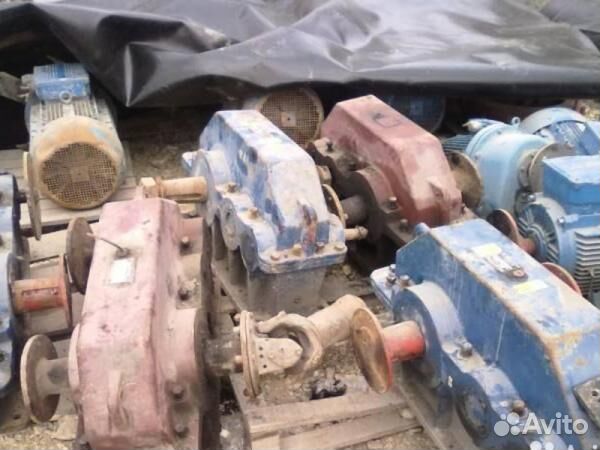 Мотор-Редукторы /Редуктора /Тельферы /лот oitig 61