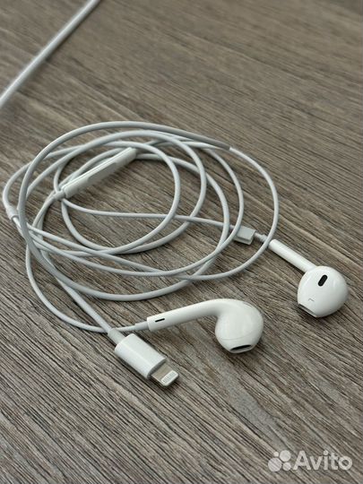Наушники apple earpods lightning