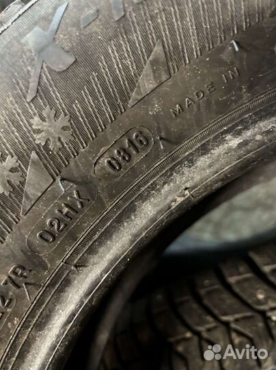 Michelin X-Ice North 3 205/60 R16