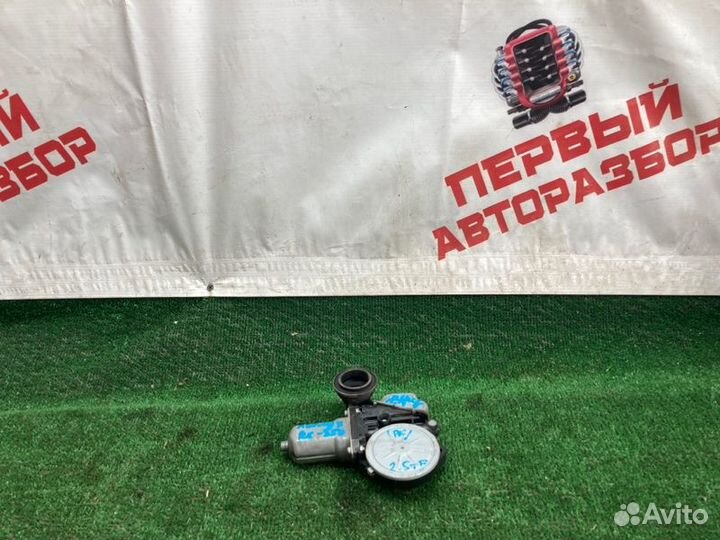 Моторчик стеклоподъемника передний левый Lexus