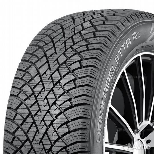 Nokian Tyres Hakkapeliitta R5 225/55 R17 97R