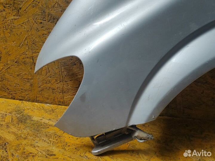 Крыло для левое Mercedes Vito W639 2.2 OM646 2005