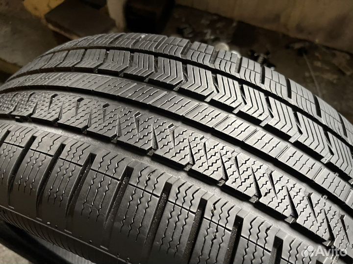 Vredestein QuaTrac 5 255/45 R20 105W